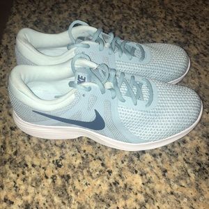 Nike Revolution 4 Running Sneakers